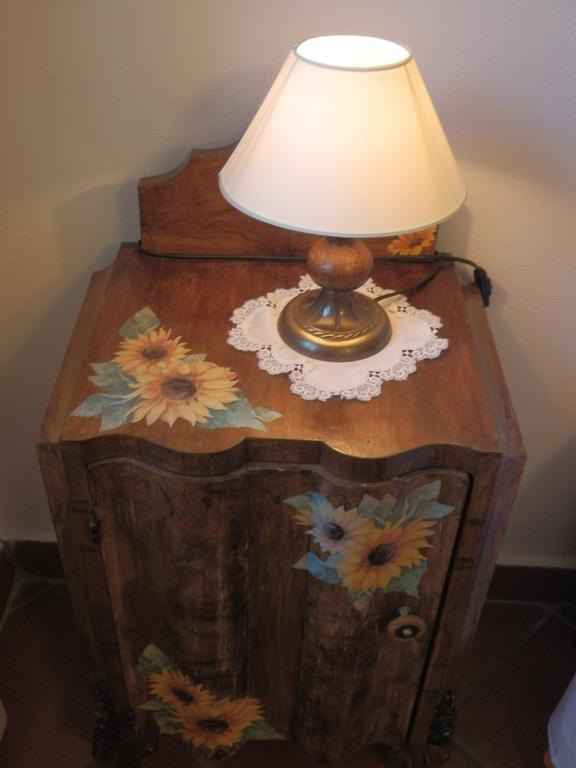 Il Girasole Bed and Breakfast Fosdinovo Rum bild