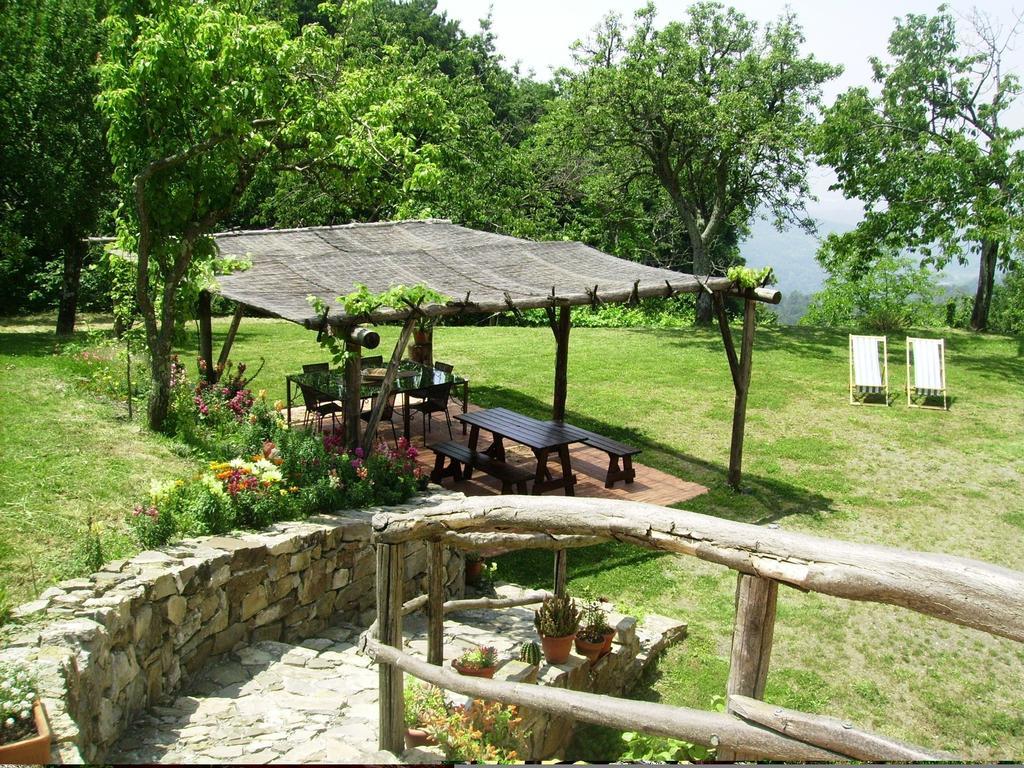 Il Girasole Bed and Breakfast Fosdinovo Exteriör bild